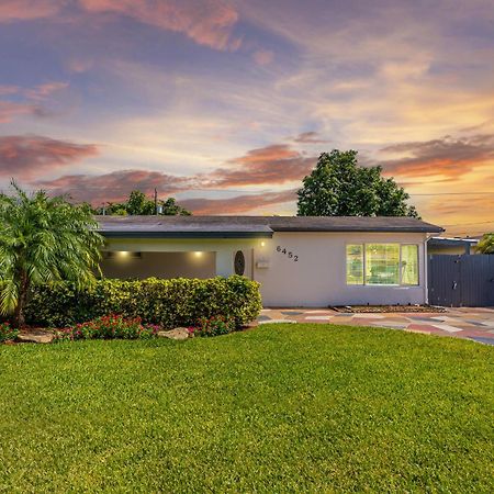 Ventur Oasis Lux Hollywood Private Pool Retreat Villa Exterior photo